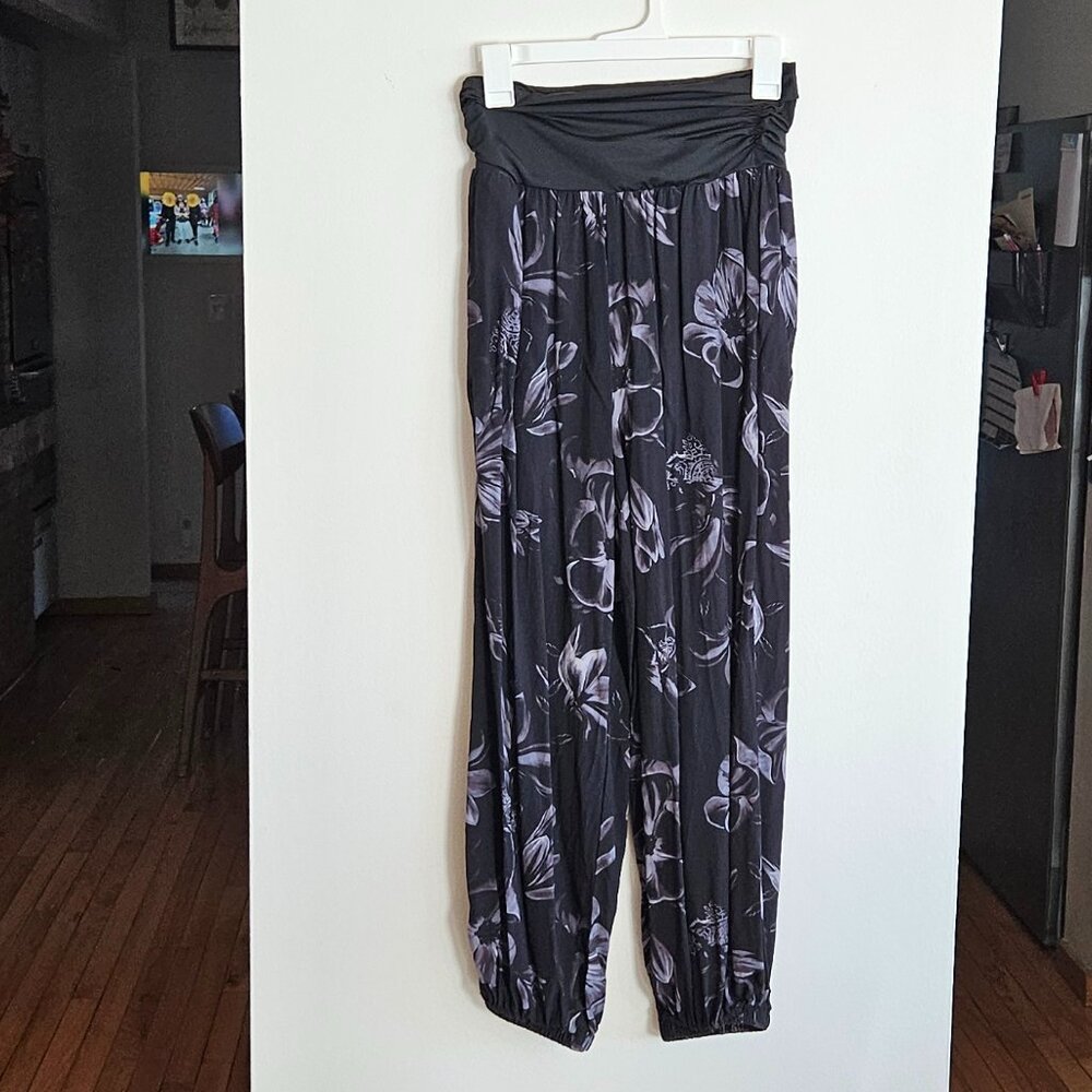 Boho Harem Black & Purple Butterfly Floral Print Joggers, Size M, NEW, Free Ship